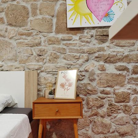 Littel Studio Franceska Езера Экстерьер фото