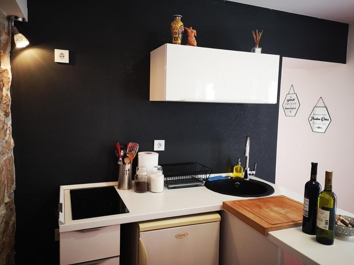 Littel Studio Franceska Езера Экстерьер фото